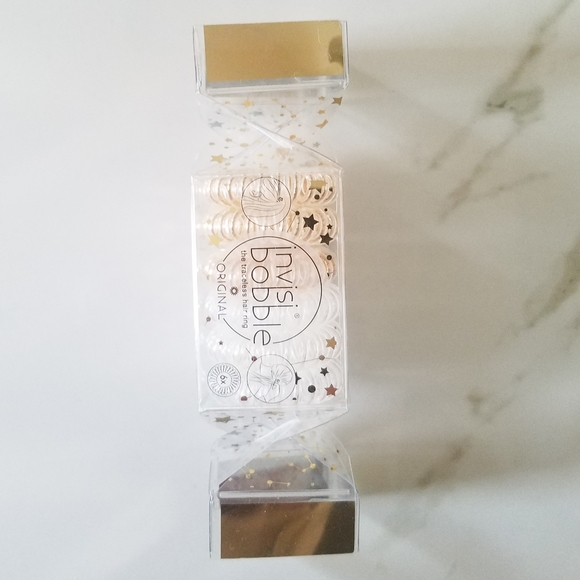 Invisibobble Accessories - NIB INVISIBOBBLE 6-Pack in SILVER/GOLD